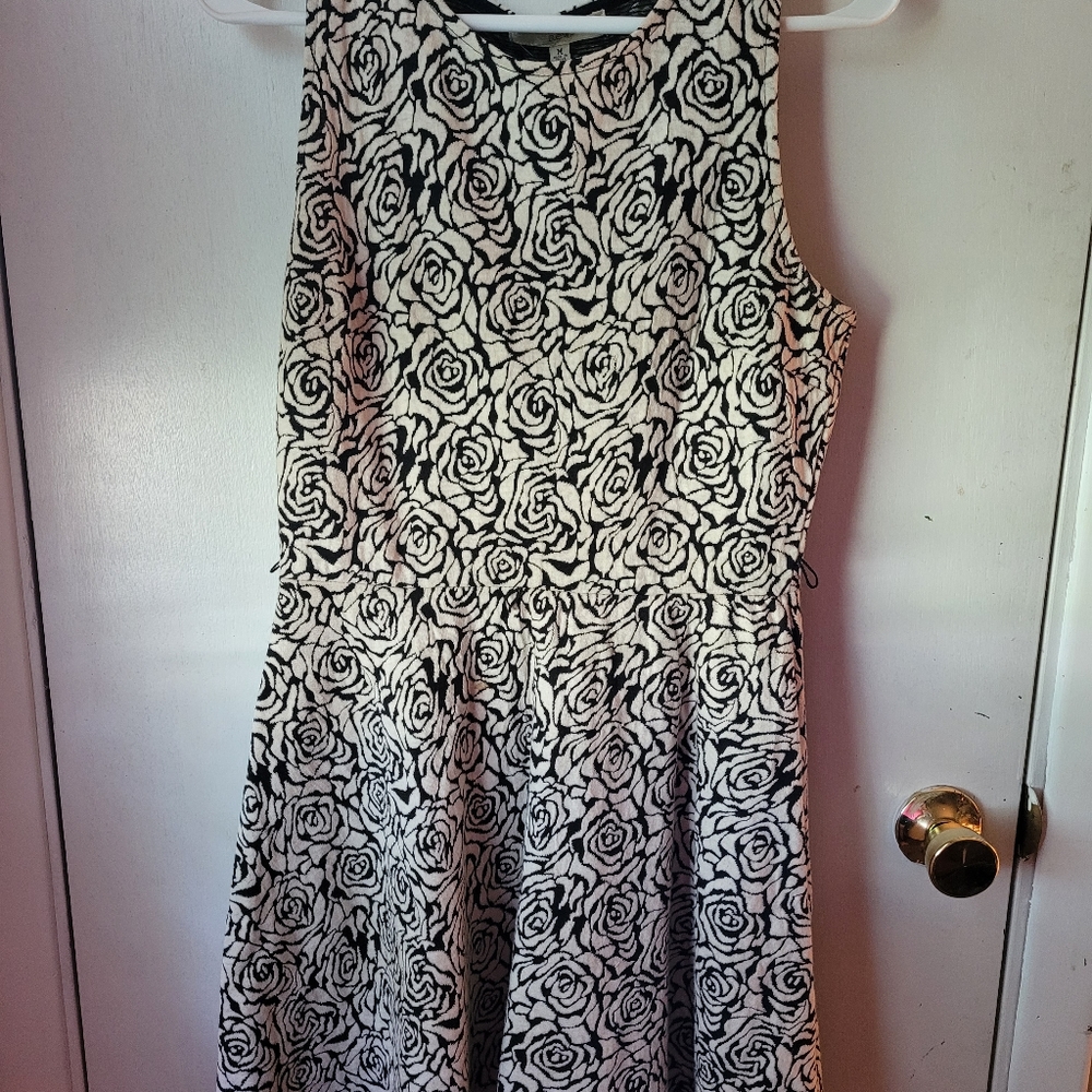 Patterned dress